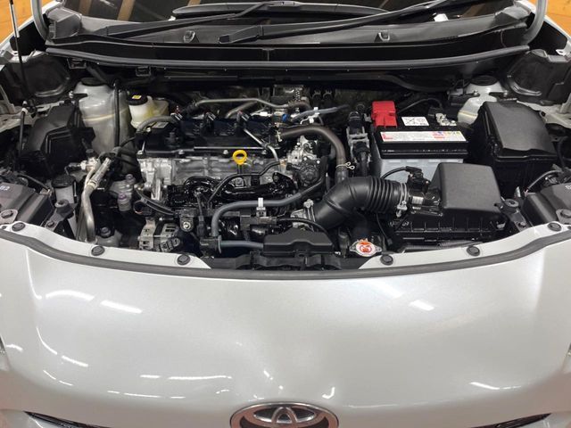 TOYOTA YARIS CROSS 2025