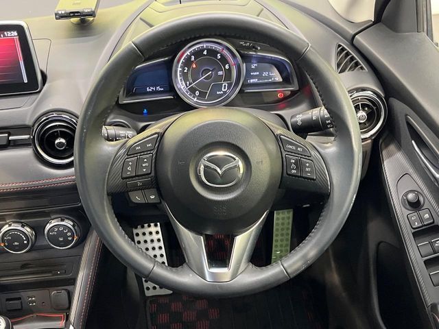 MAZDA DEMIO 2015