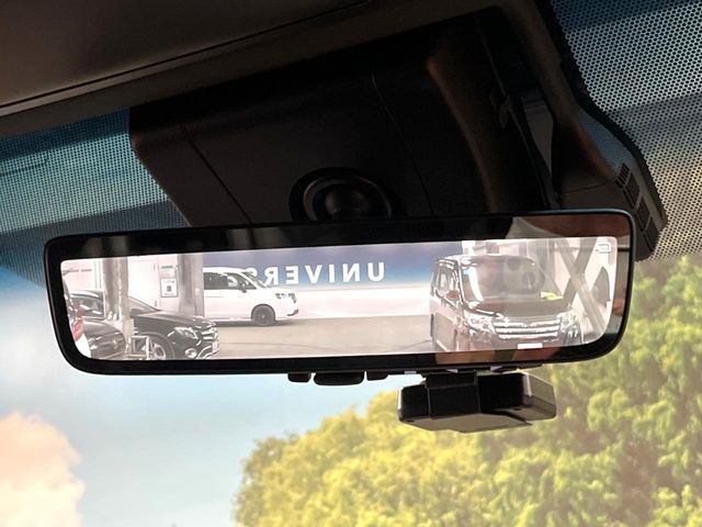 TOYOTA ALPHARD hybrid 4WD 2021