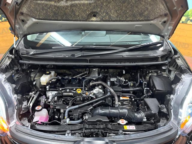 TOYOTA SIENTA HYBRID 2024