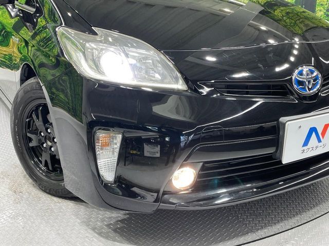 TOYOTA PRIUS 2012