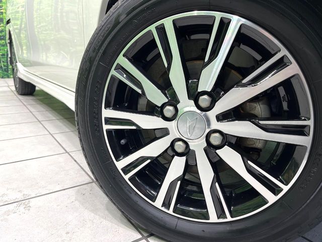 DAIHATSU TANTO CUSTOM 2018