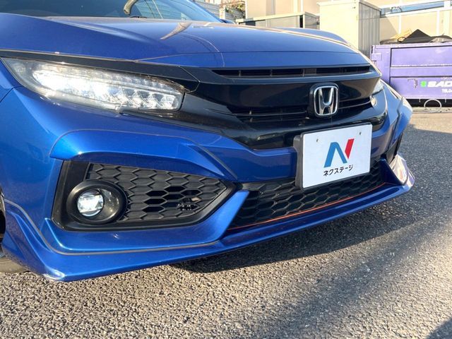 HONDA CIVIC hatchback 2019