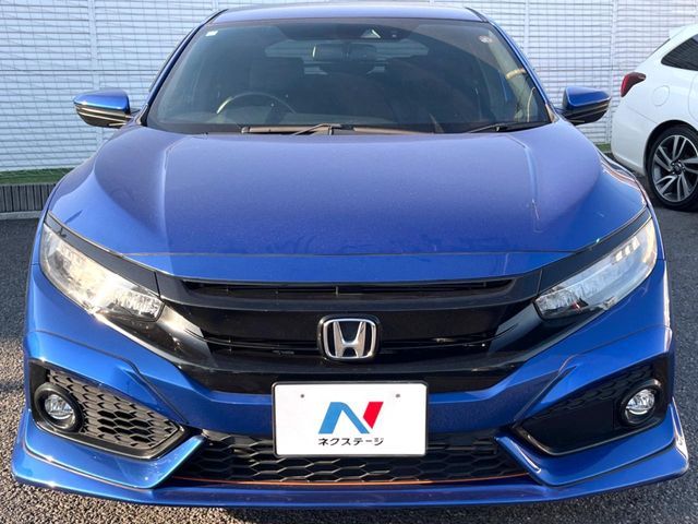 HONDA CIVIC hatchback 2019