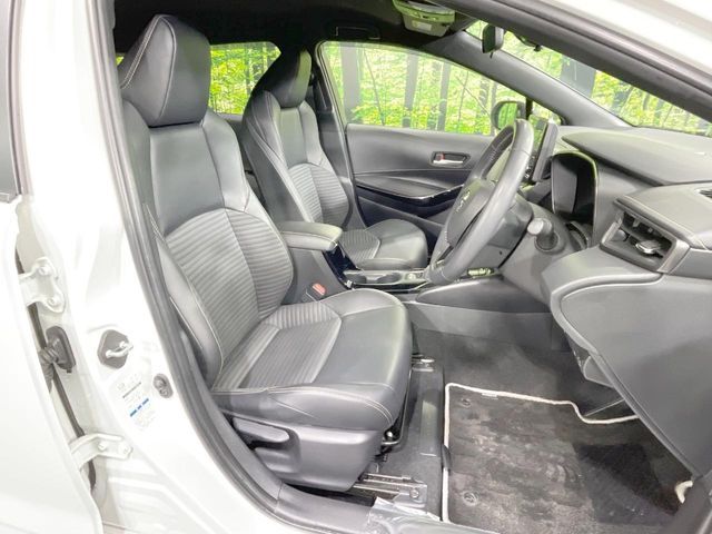 TOYOTA COROLLA TOURING HYBRID 4WD 2020