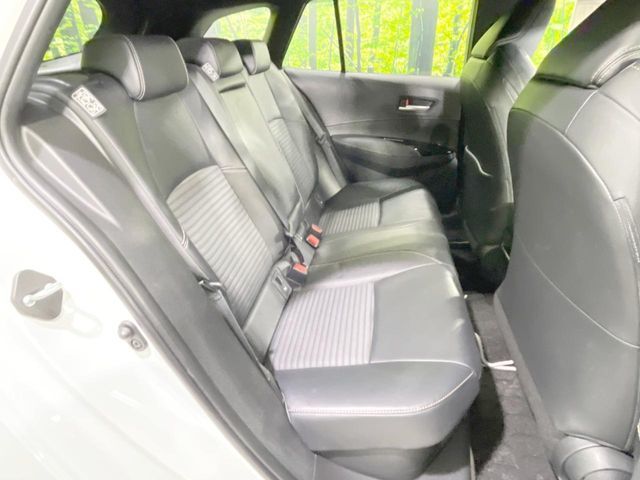 TOYOTA COROLLA TOURING HYBRID 4WD 2020