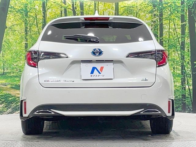 TOYOTA COROLLA TOURING HYBRID 4WD 2020