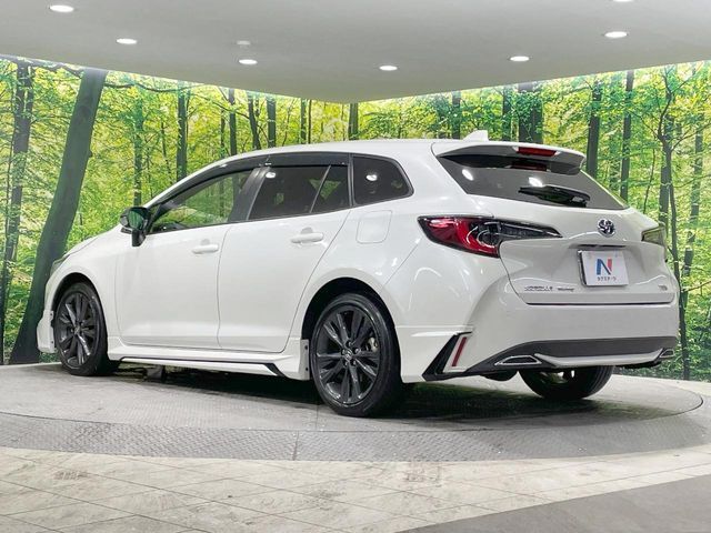 TOYOTA COROLLA TOURING HYBRID 4WD 2020