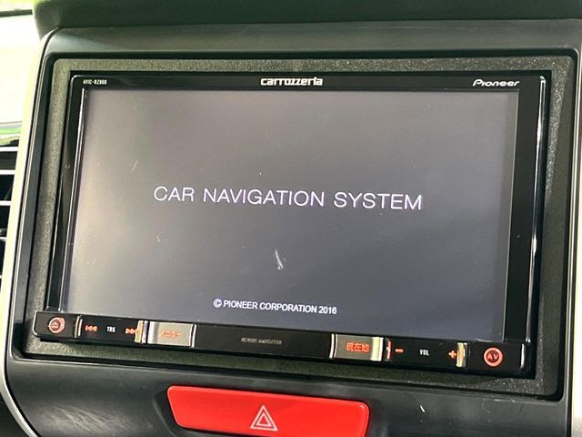 HONDA N BOX CUSTOM 2017