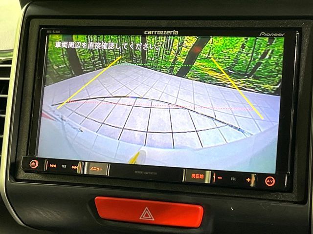 HONDA N BOX CUSTOM 2017