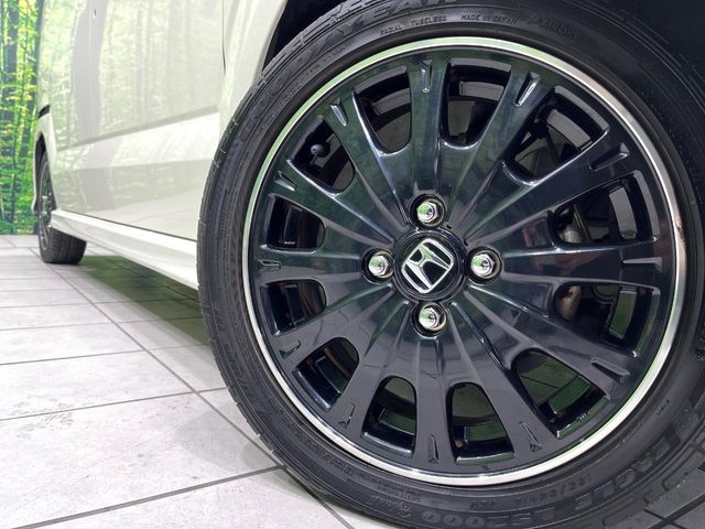 HONDA N BOX CUSTOM 2017