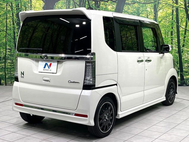 HONDA N BOX CUSTOM 2017