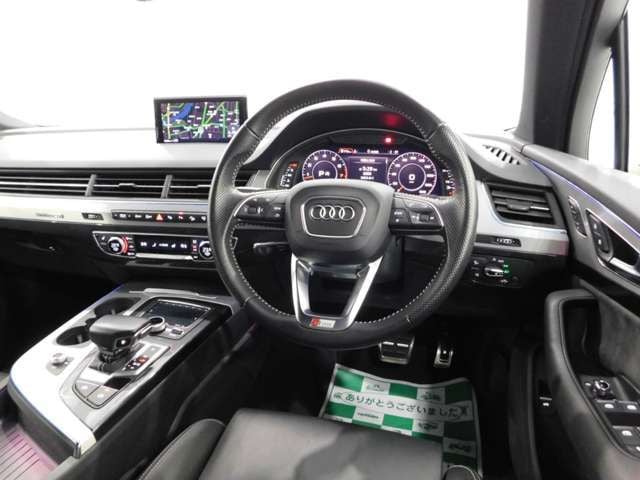 AUDI AUDI  Q7 2016