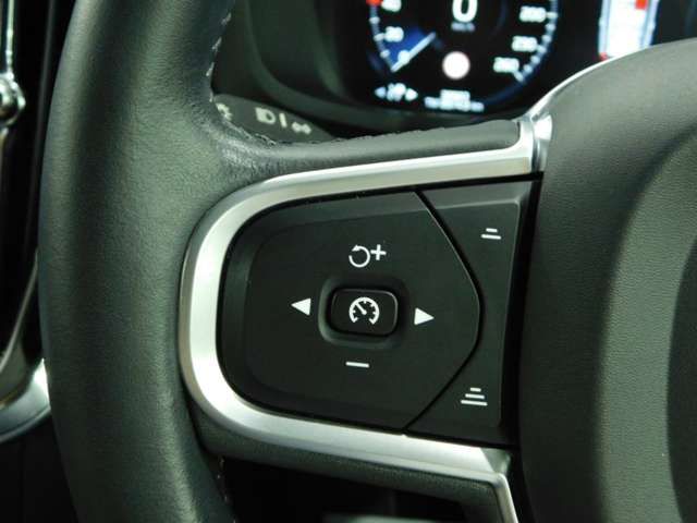 VOLVO VOLVO V60 2019