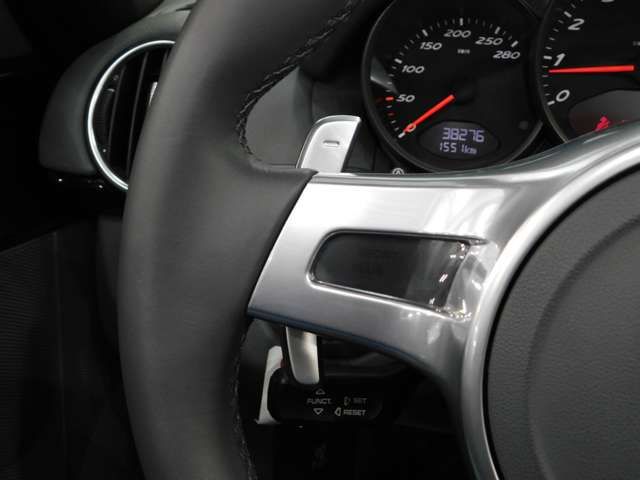 PORSCHE PORSCHE BOXSTER 2011