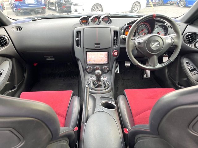 NISSAN FAIRLADY Z 2015