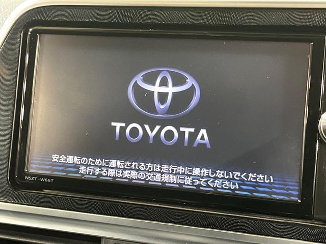 TOYOTA SIENTA HYBRID 2017