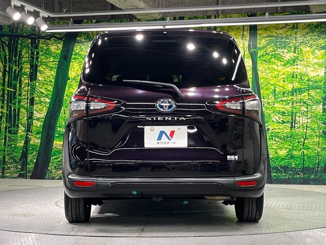 TOYOTA SIENTA HYBRID 2017