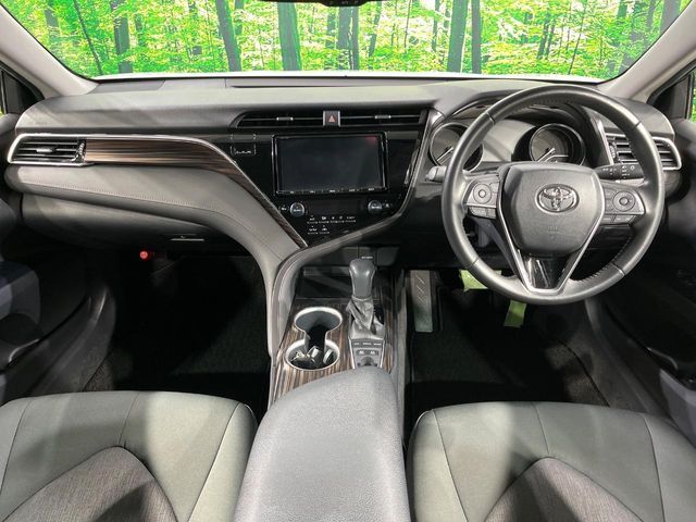 TOYOTA CAMRY HYBRID 2017