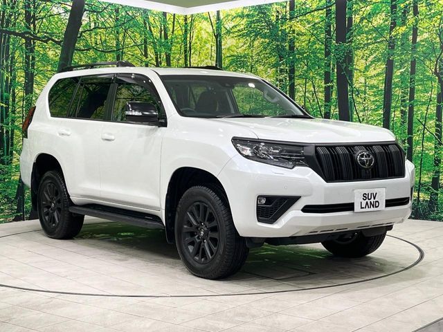 TOYOTA LANDCRUISER PRADO 2024