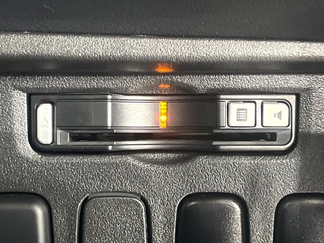 MITSUBISHI DELICA D:5 4WD 2015