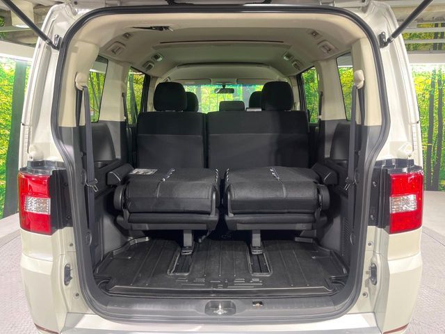 MITSUBISHI DELICA D:5 4WD 2015