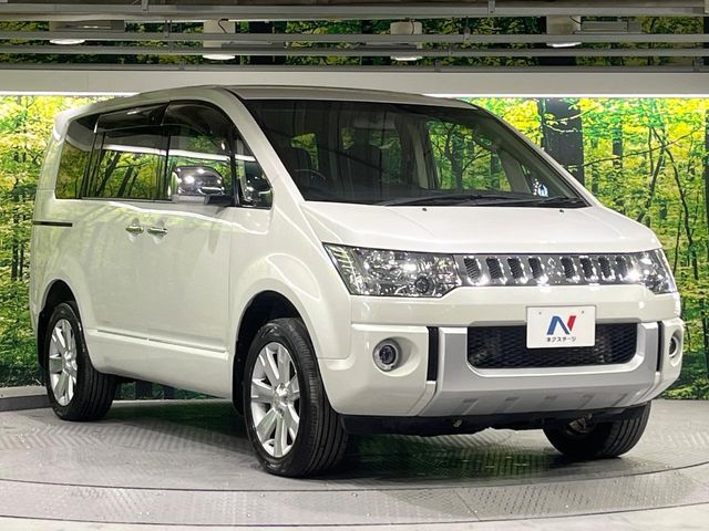 MITSUBISHI DELICA D:5 4WD 2015