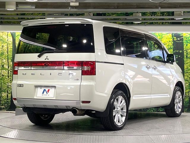 MITSUBISHI DELICA D:5 4WD 2015