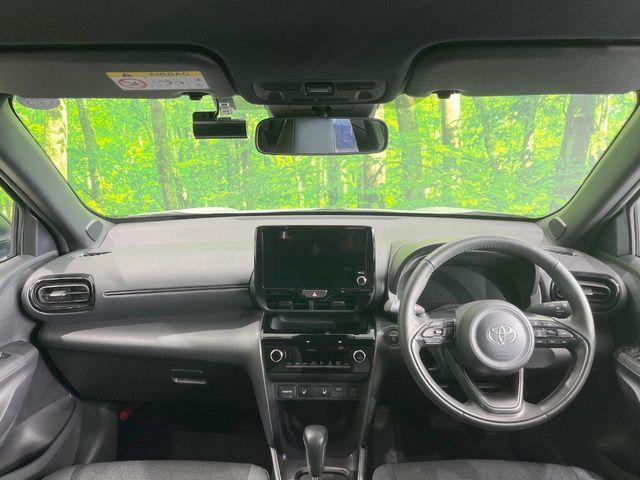 TOYOTA YARIS CROSS HYBRID 2025