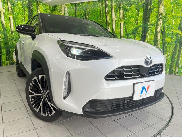 TOYOTA YARIS CROSS HYBRID 2025