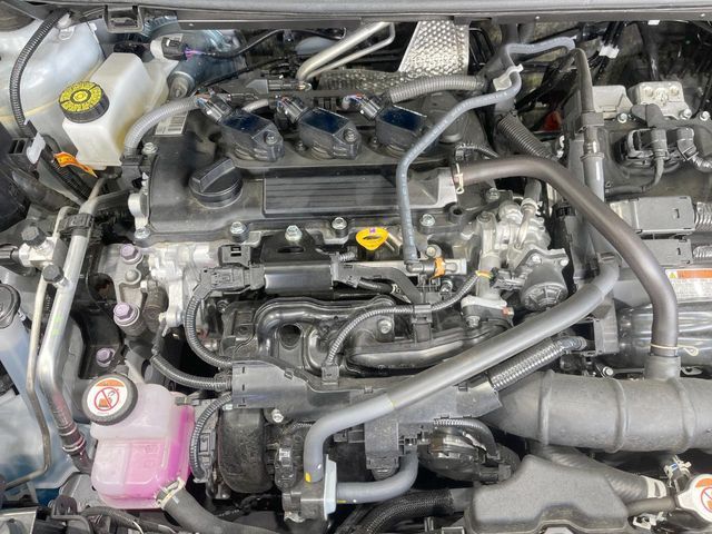 TOYOTA YARIS CROSS HYBRID 2025