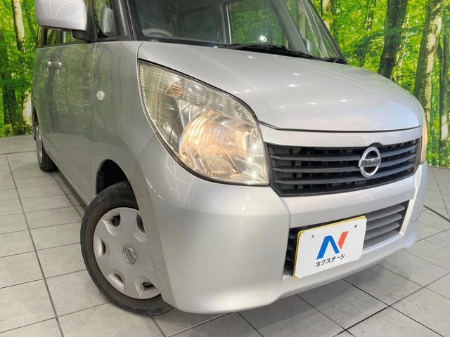 NISSAN ROOX 2011