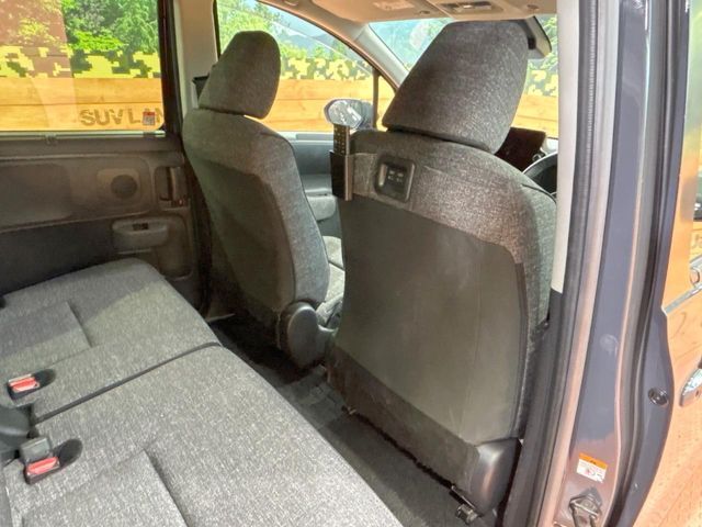 TOYOTA SIENTA HYBRID 2023