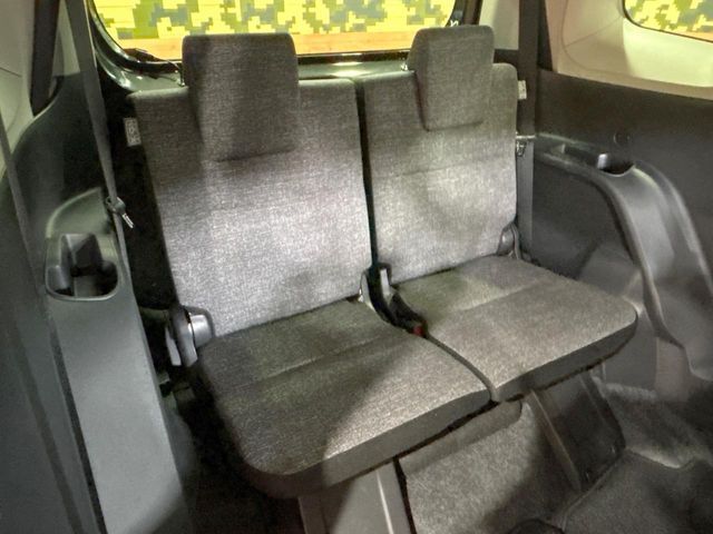 TOYOTA SIENTA HYBRID 2023