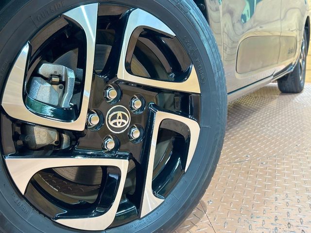 TOYOTA SIENTA HYBRID 2023