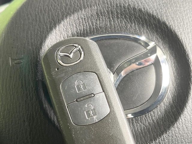 MAZDA DEMIO 2014