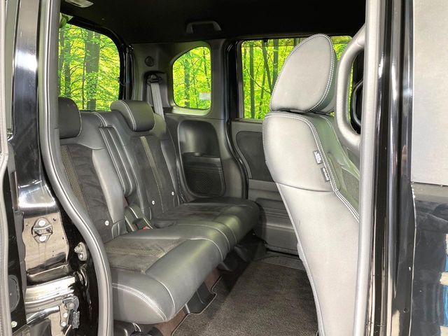 HONDA N BOX CUSTOM 2020