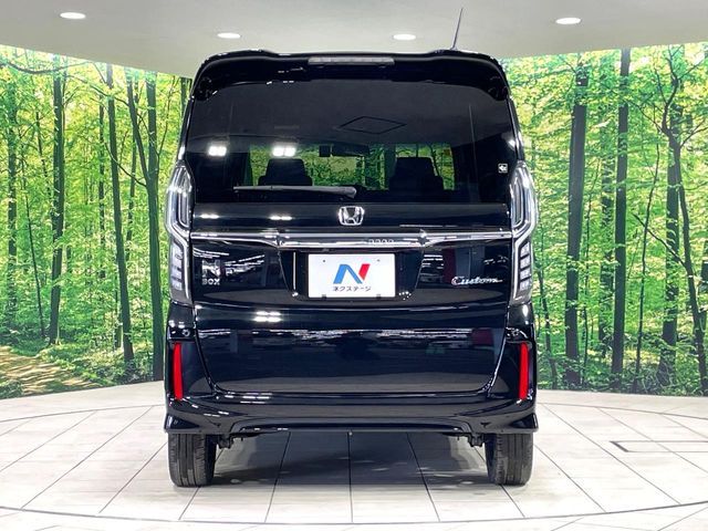 HONDA N BOX CUSTOM 2020