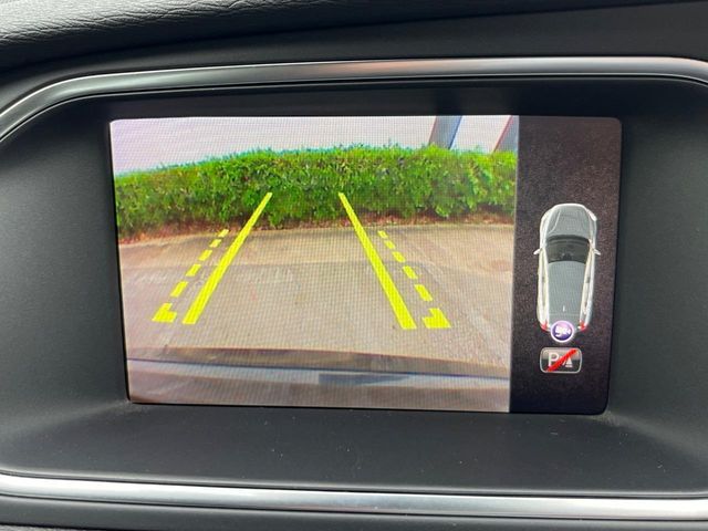 VOLVO VOLVO V40 2017