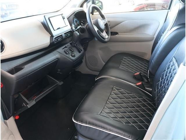 MITSUBISHI eK WAGON 2022