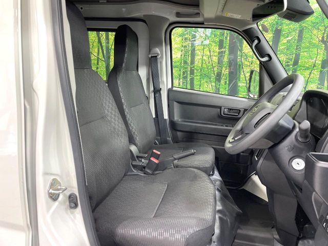 DAIHATSU HIJET CARGO 2025