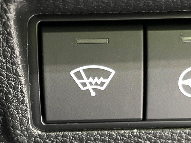 TOYOTA COROLLA CROSS HYBRID 2025