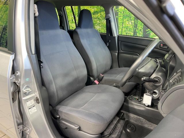 TOYOTA PROBOX van 4WD 2013