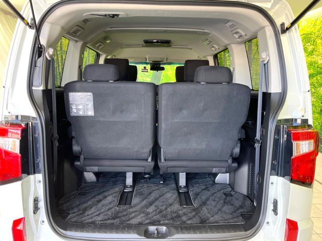 MITSUBISHI DELICA D:5 4WD 2019