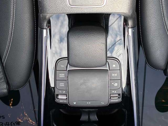 MERCEDES BENZ MERCEDES BENZ GLB 2021