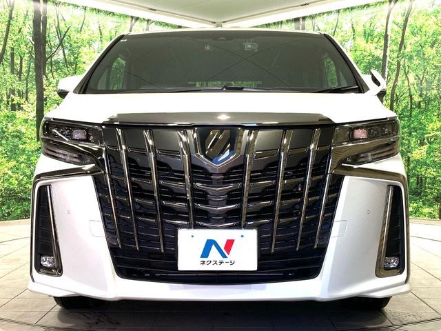TOYOTA ALPHARD 2022