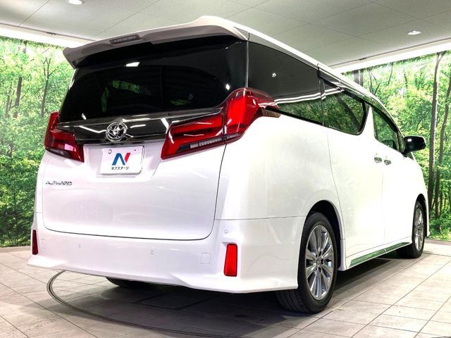 TOYOTA ALPHARD 2022