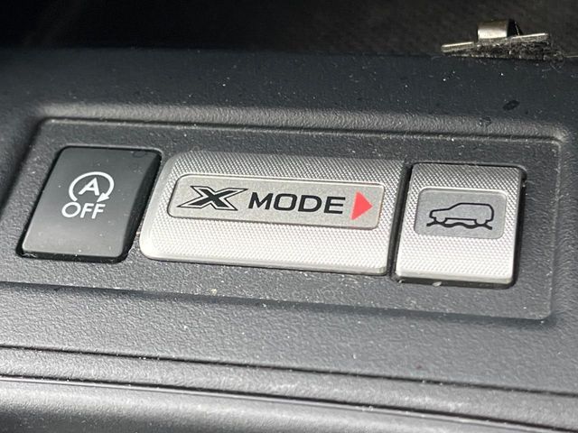 SUBARU FORESTER 2012