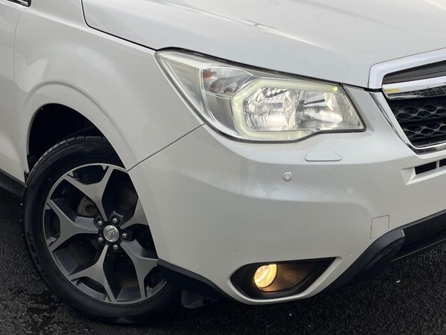 SUBARU FORESTER 2012