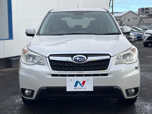 SUBARU FORESTER 2012